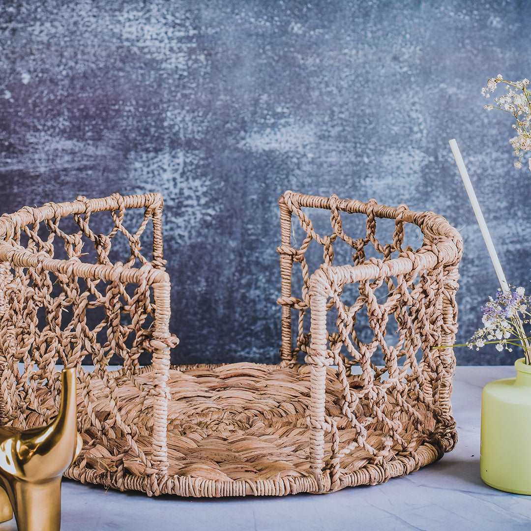 Wicker Plate Caddy