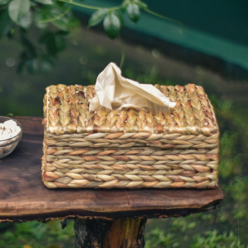 Image of Wicker Tissue Box with Metal Hinges and Wide Slit for Easy Tissue Access
